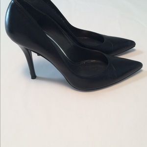 Stuart Weitzman Pumps